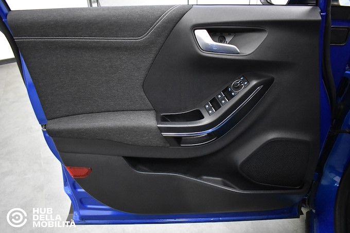 FORD Puma 1.0 EcoBoost Hybrid 125 CV S&S Titanium